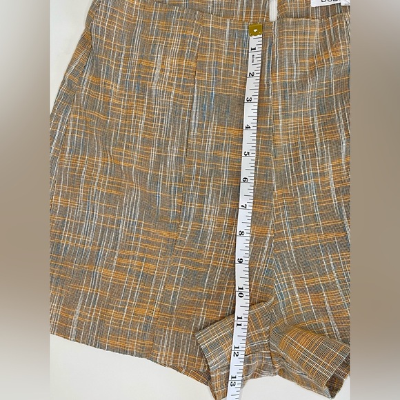 BCBGeneration Checkered Tweed like Shorts Tan Blue Orange Invisible Zipper Sz 2 - Picture 4 of 9